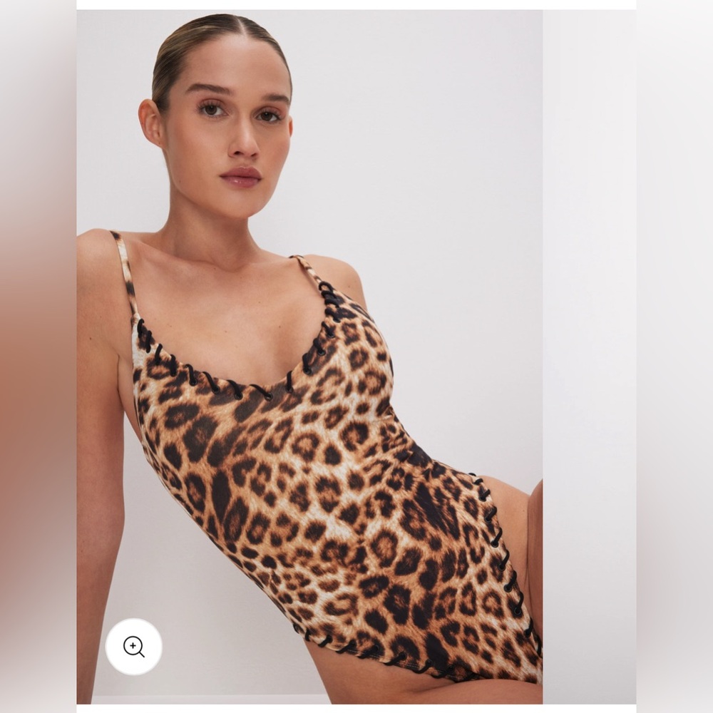 Good American COMPRESSION  LEOPARD SWIMSUIT